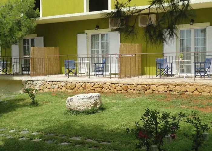Yialos Apartman *